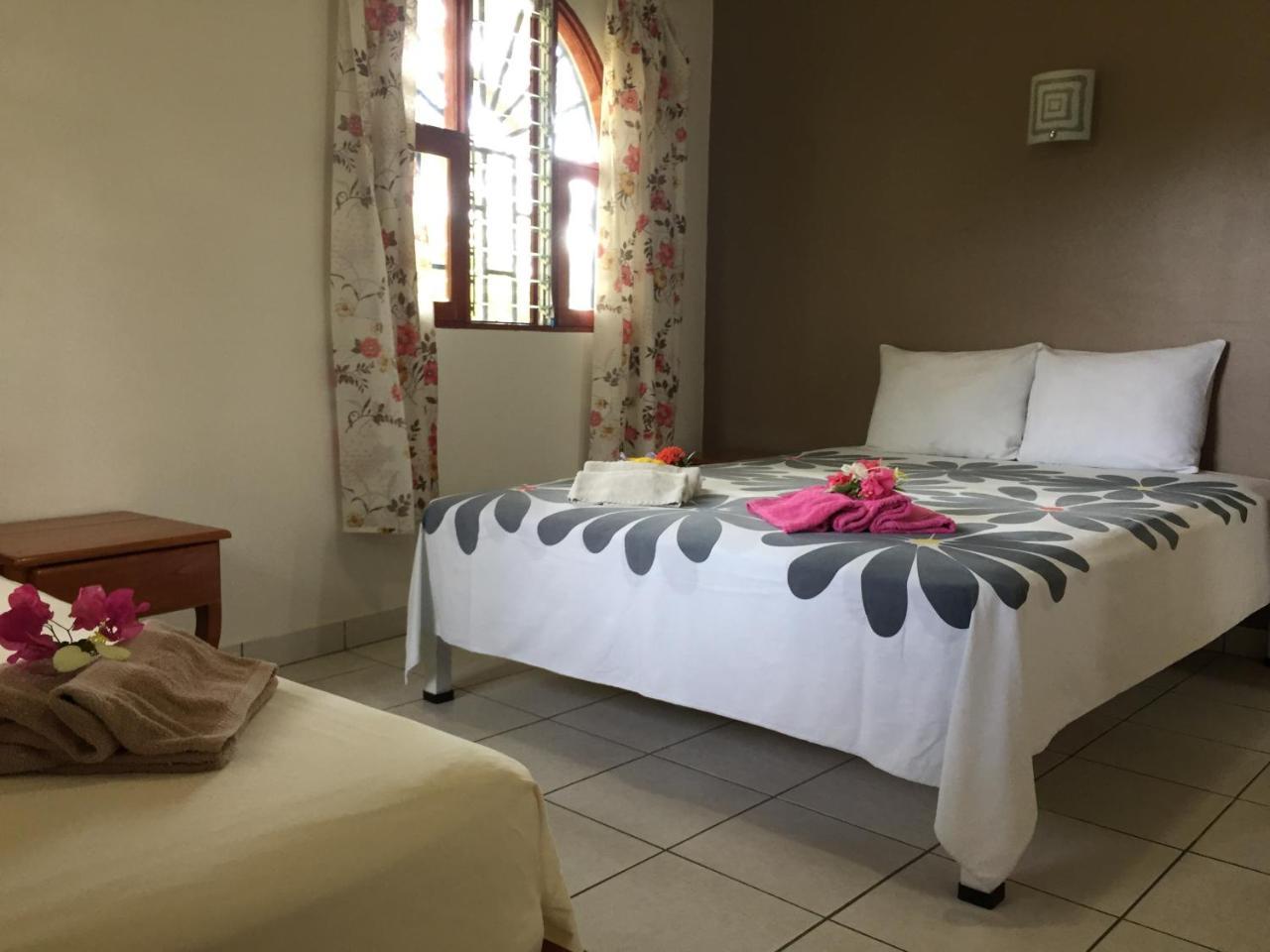 La Perlita Bed & Breakfast Jacó Екстериор снимка