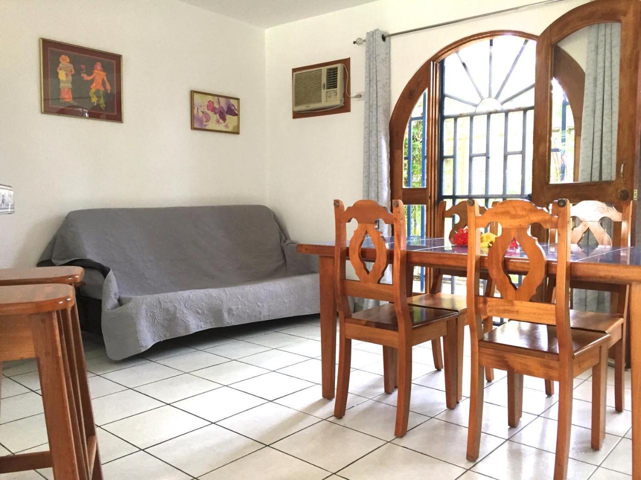 La Perlita Bed & Breakfast Jacó Екстериор снимка