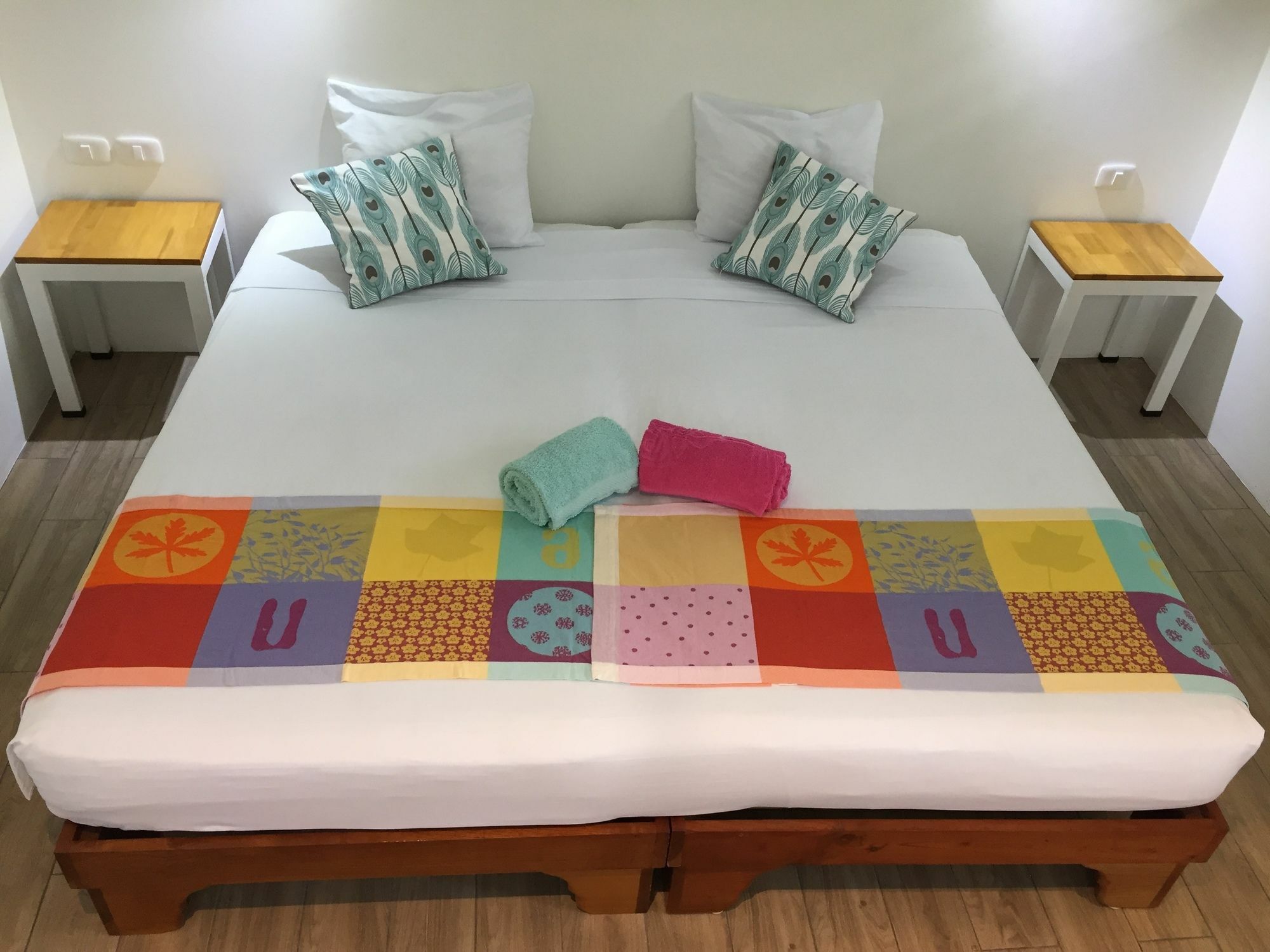 La Perlita Bed & Breakfast Jacó Екстериор снимка
